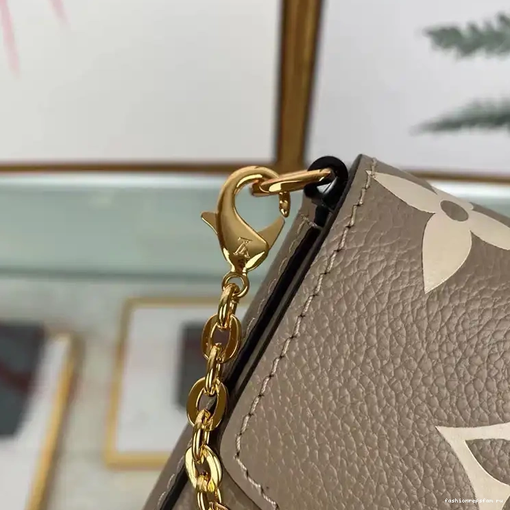 Fashionrep Bag 2206HT0011 LV 0824